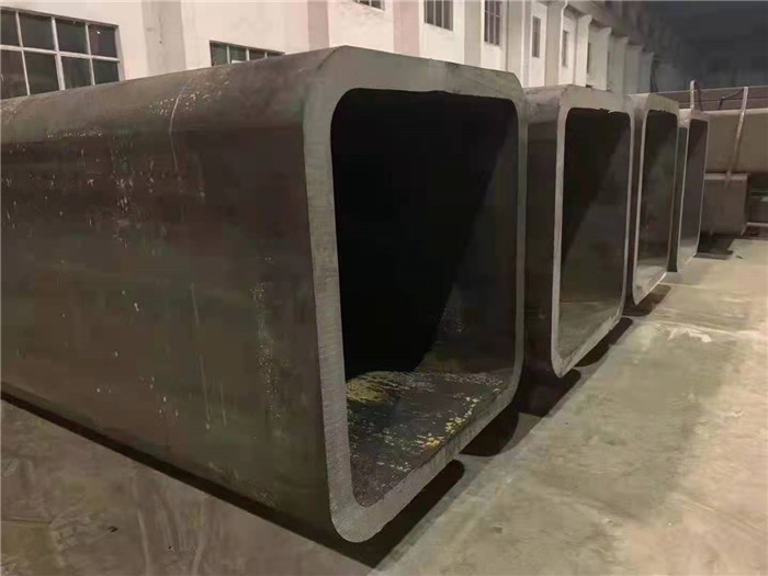 东山大口径无缝方管